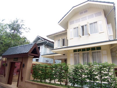 Youth Hostel Baan Dinso 