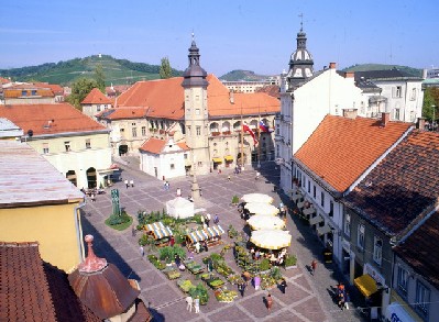 Grajski trg Slovenia Slovenija Maribor Pohorje - Ivan Vinovrski