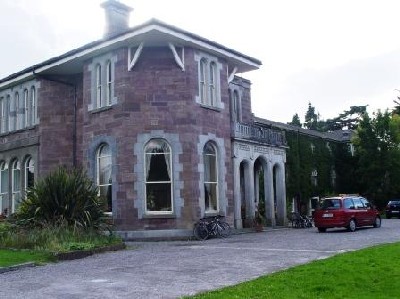 Killarney International Hostel 