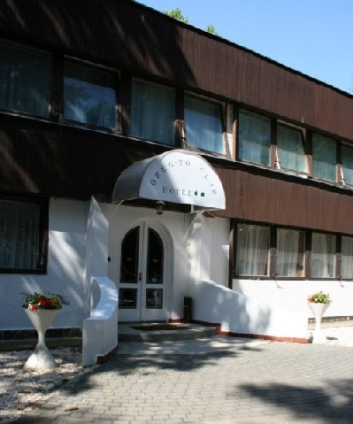 reg-To Club