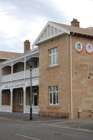 Youth Hostel Port Elliot Beach House