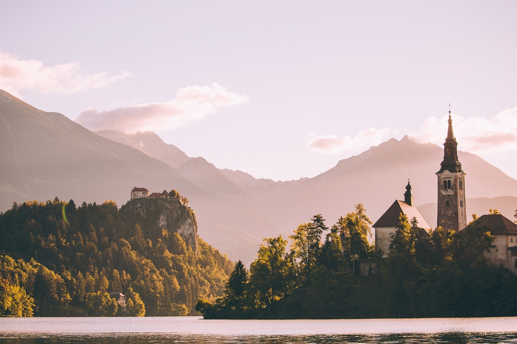 Bled_-_Photographer_-_Jacob_Riglin_-_Beautiful_Destinations_-_Source_-_www-slovenia-info.jpg