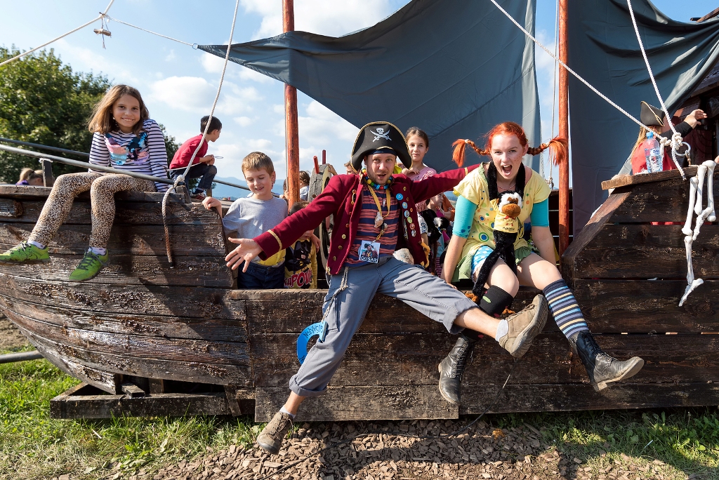 Pipis_Festival_-_Photographer_-_Andrej_Tarfila_-_Source_-_www-slovenia-info.jpg