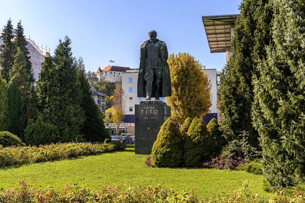 Summer_in_Velenje_Tito_square_-_Photographer_-_Andrej_Tarfila_-_Source_-_www-slovenia-info.jpg