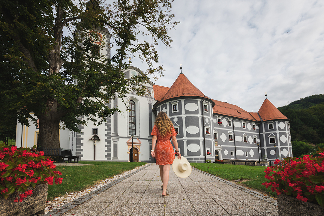 Olimje_monastery_-_Photographer_-_Amadeja_Knez_-_Source_-_www-slovenia-info.jpg