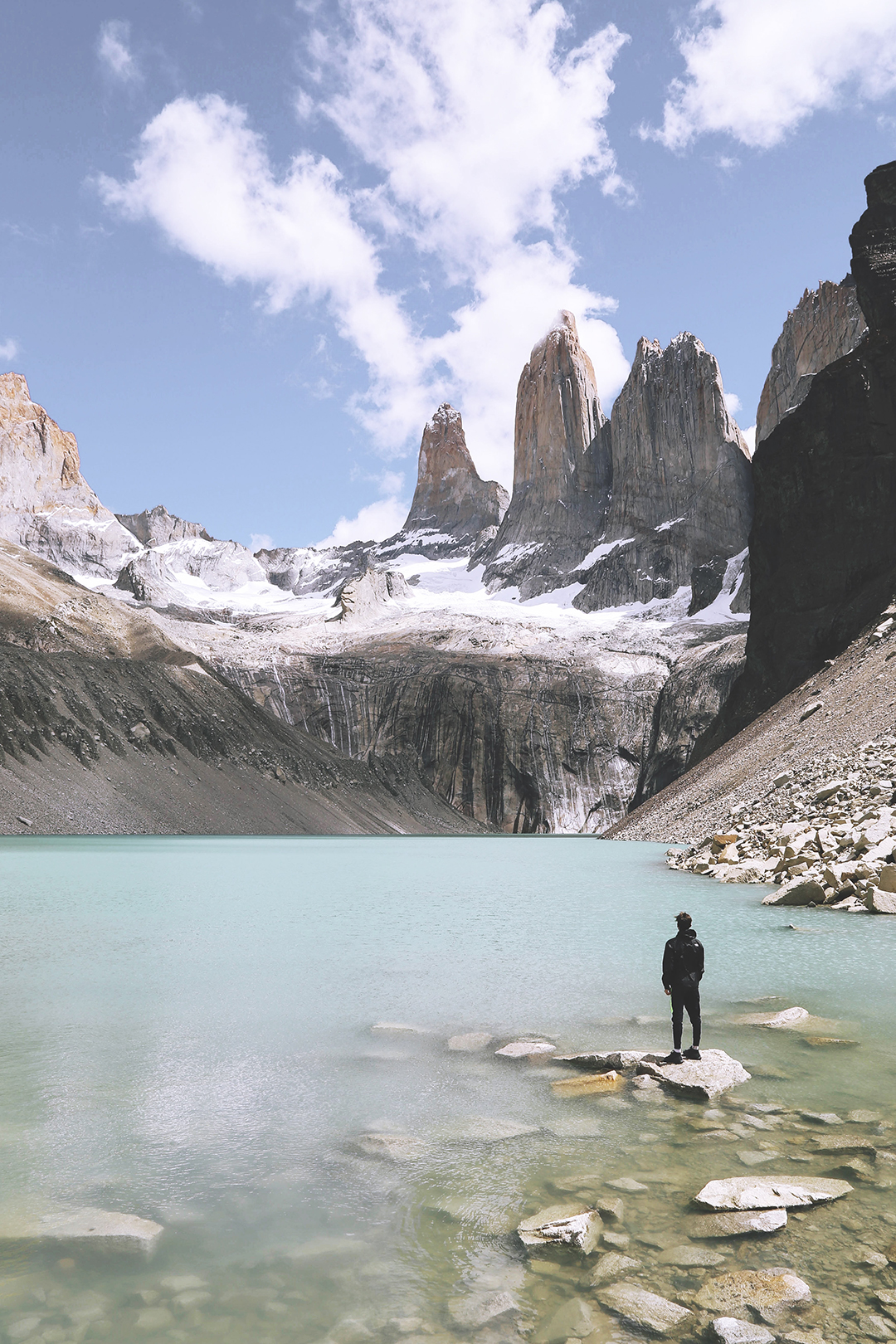 04_Popotniski_nasveti_za_potovanje_v_Cile_-_Travel_tips_for_traveling_to_Chile_-_Photo_by_Peter_Winckler_on_Unsplash.jpg