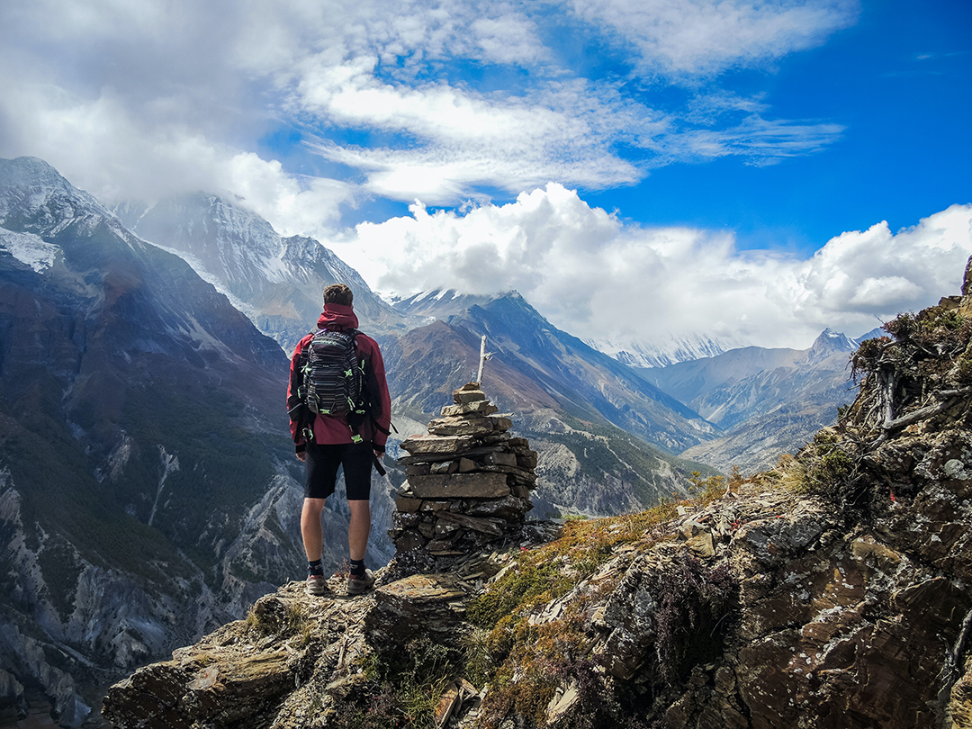 Photo_by_Simon_English_on_Unsplash.jpg