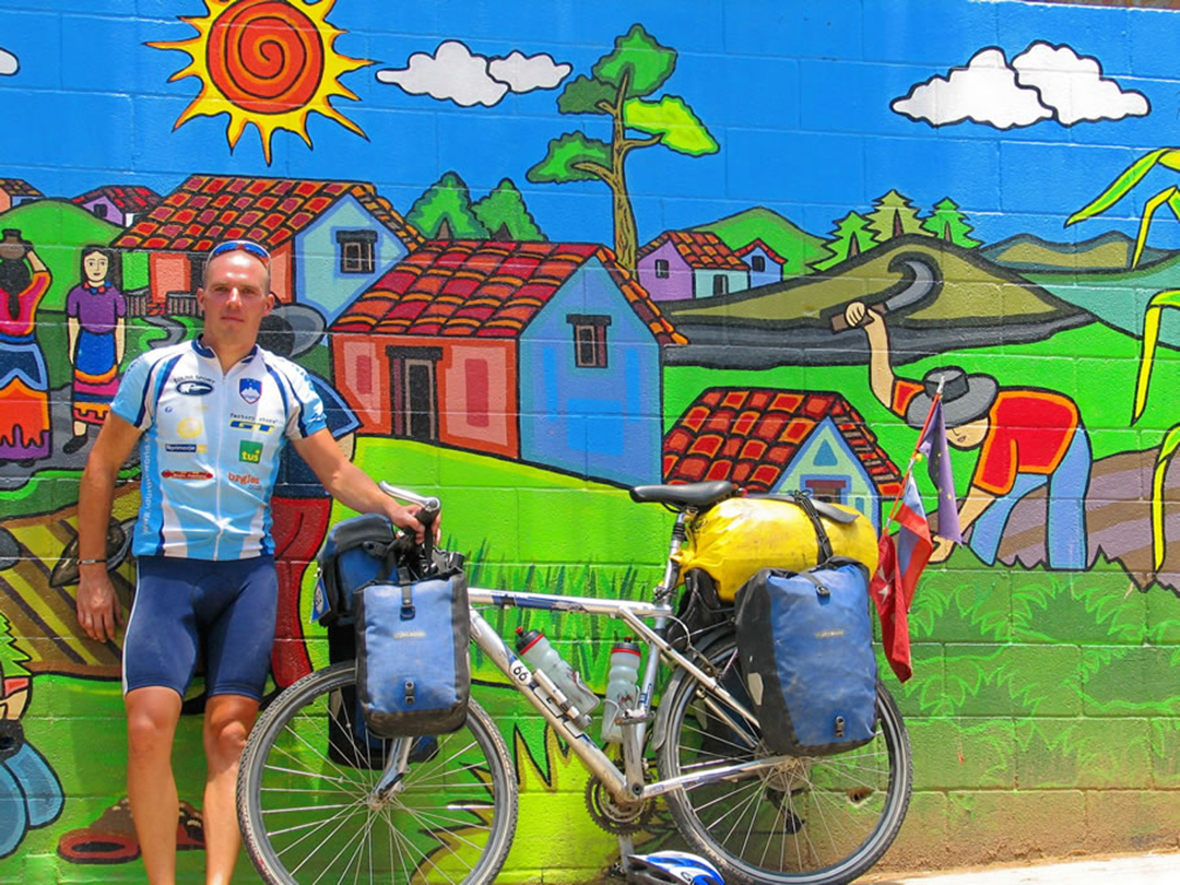 Potovanje_okoli_sveta_s_kolesom_-_Traveling_around_the_globe_by_bike_-_Dejan_Glavnik_6.jpg
