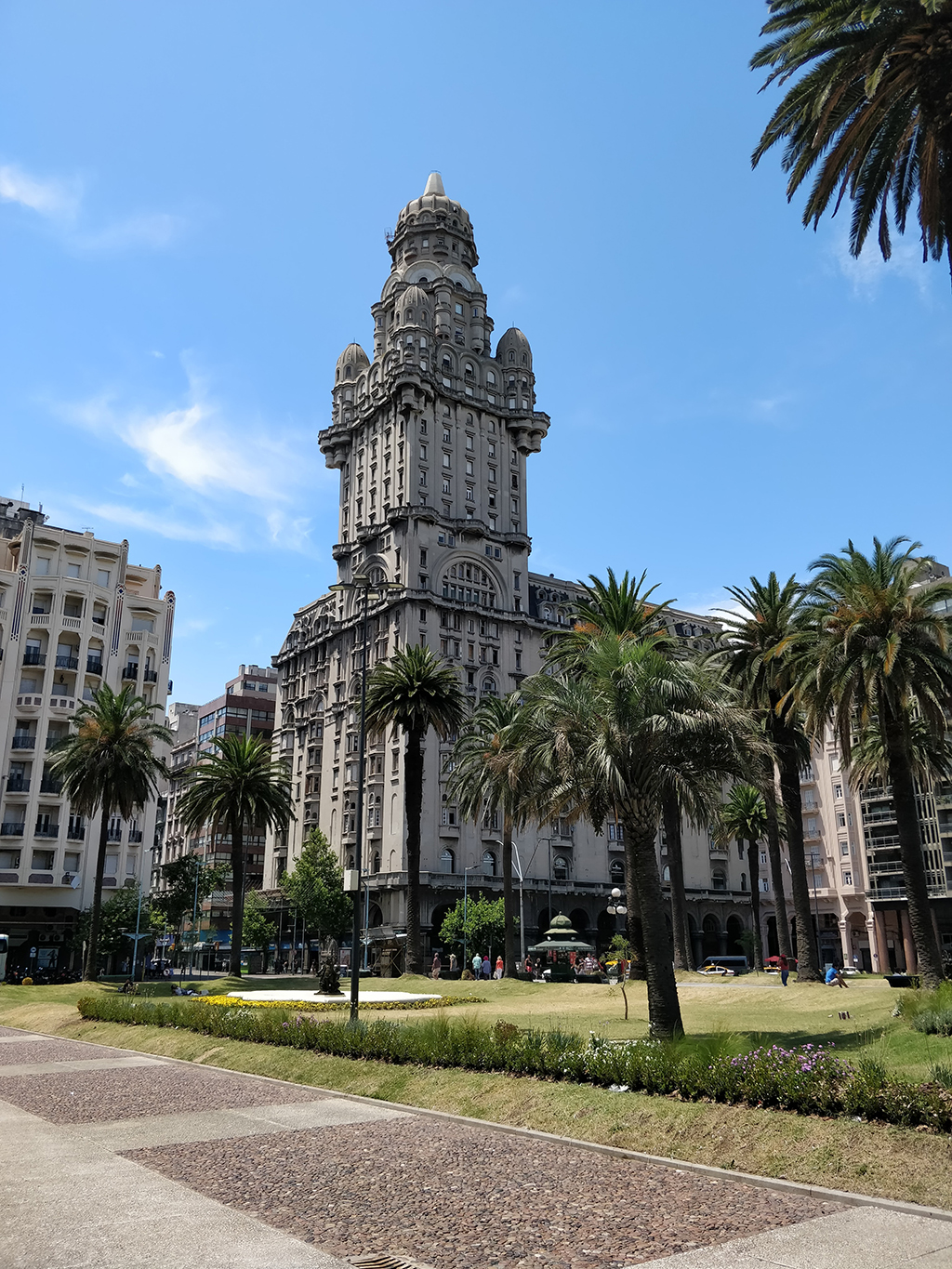 Potovanje_v_Urugvaj_-_Travel_to_Uruguay_-_Photo_by_Guilherme_Roveda_Hellwinkel_on_Unsplach.jpg
