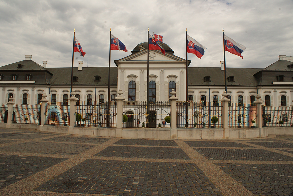 Potovanje_v_Bratislavo_-_Travelling_to_Bratislava_3.JPG