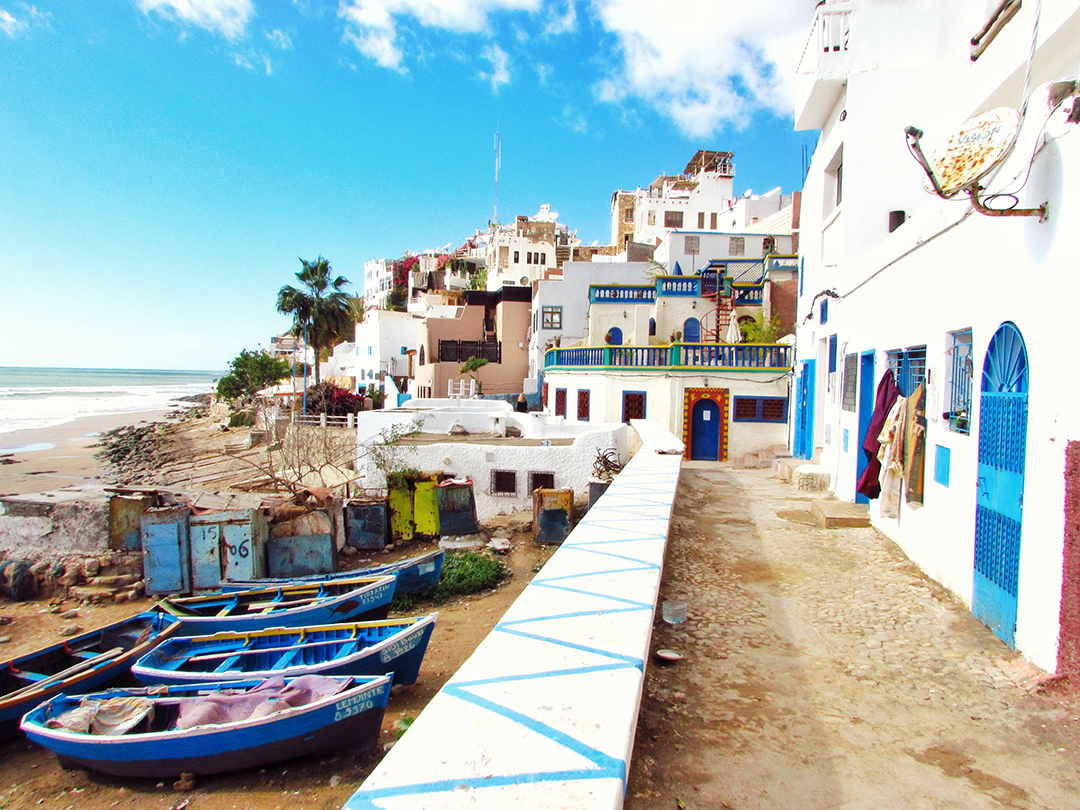 Potovanje_v_Maroko_-_Travel_to_Morocco_-_Photo_by_Louis_Hansel_on_Unsplash.jpg