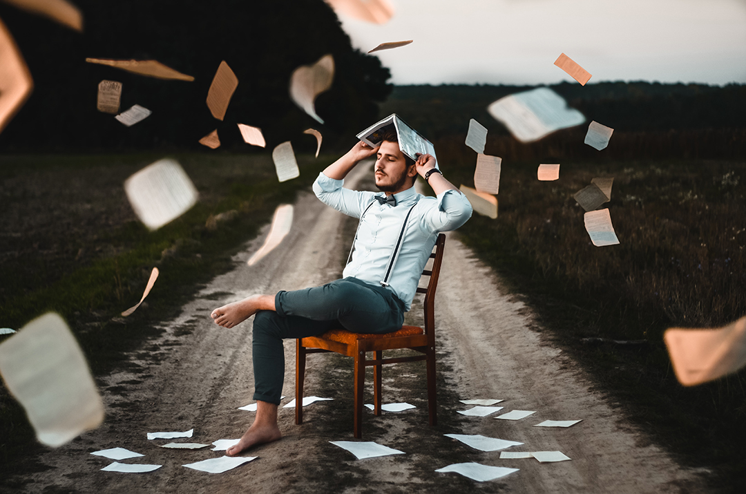 Ucenje_na_potovanju_-_Study_while_traveling_-_Photo_by_Dmitry_Ratushny_on_Unsplash.jpg