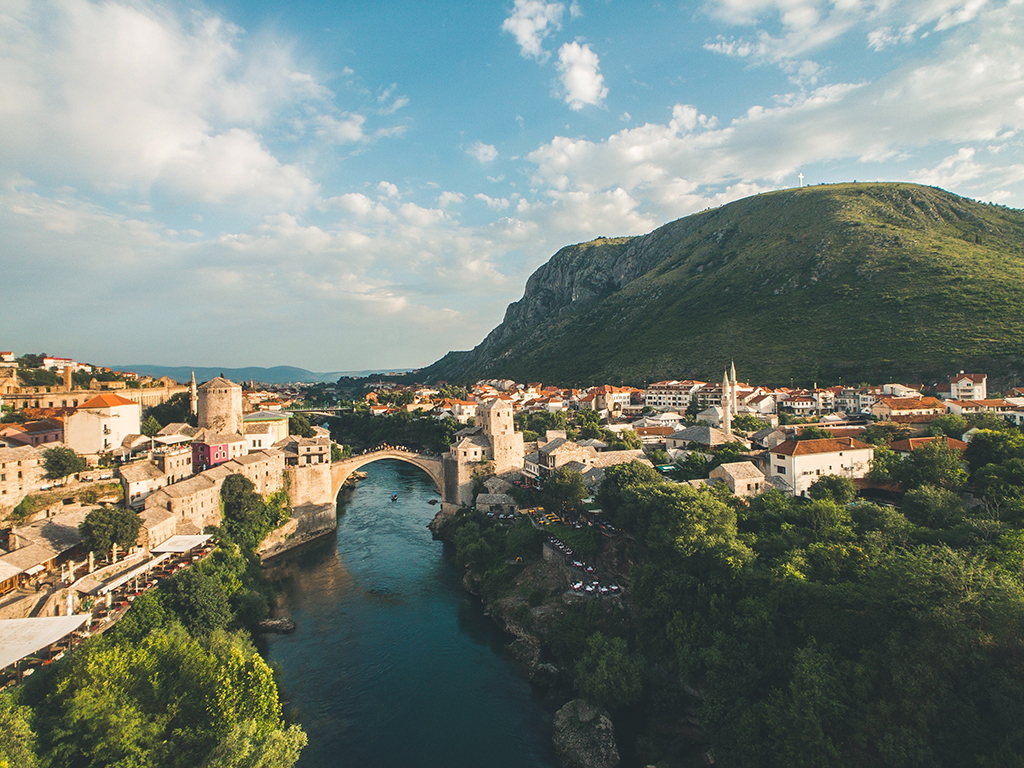 Photo_by_Yu_Siang_Teo_on_Unsplash.jpg