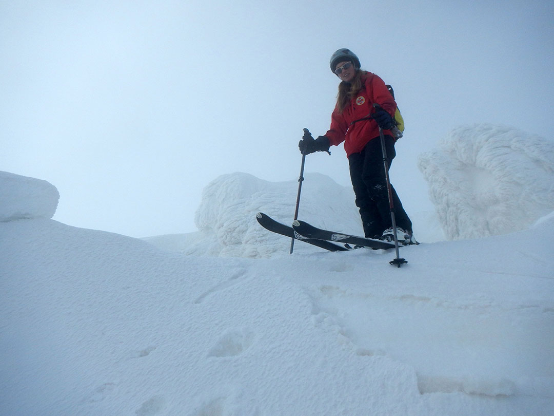 Turno_smucarski_vzpon_na_Vrtaco_-_Tour_Skiing_Adventure_9.JPG