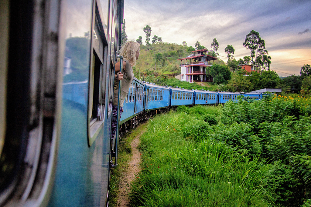 Potovanje_na_Srilanko_-_Travel_to_Sri_Lanka_-_Photo_by_Yves_Alarie_on_Unsplash.jpg