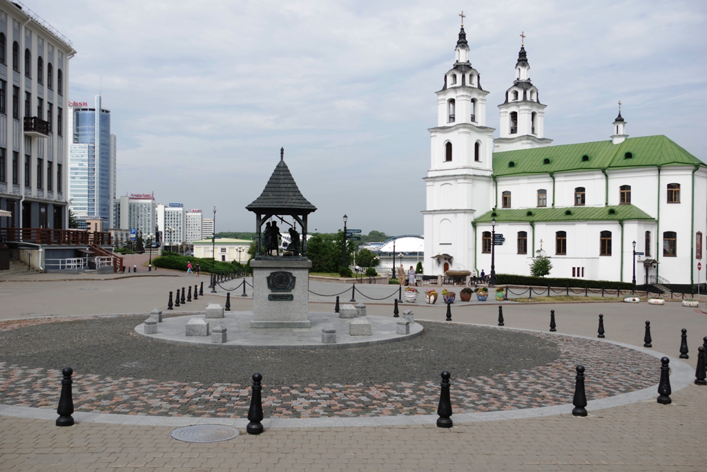 5_-_Minsk_old_city.jpg