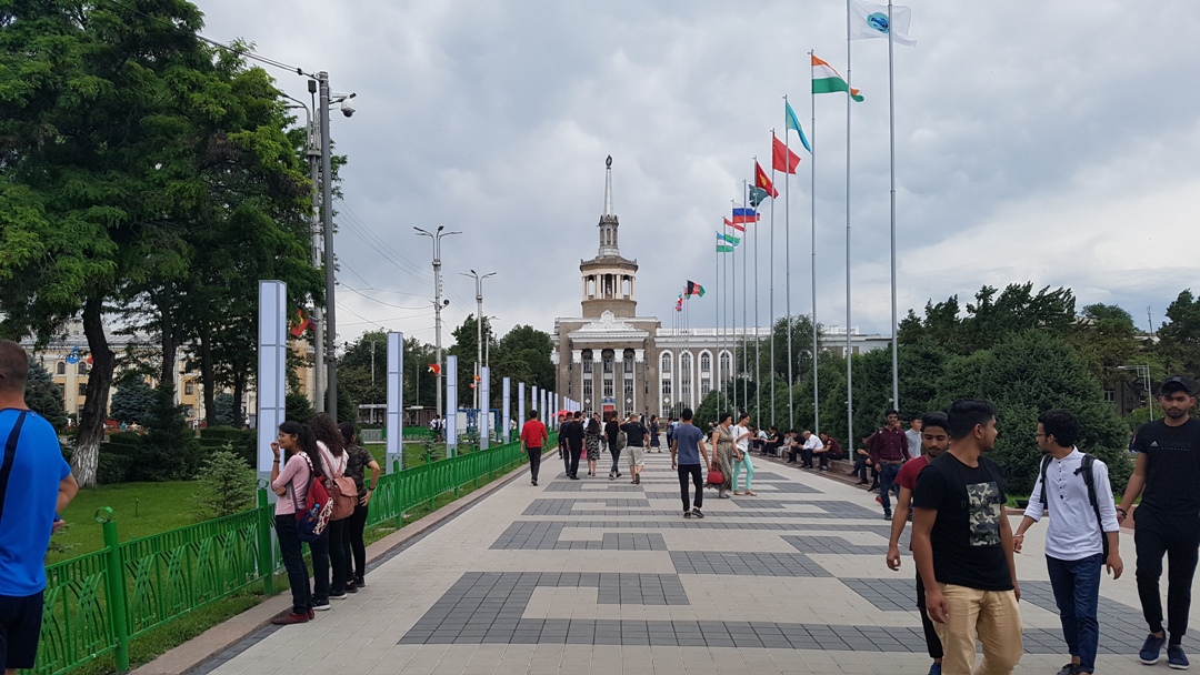 Potovanje_v_Kirgizijo_-_Travel_to_Kyrgyzstan_1.jpg