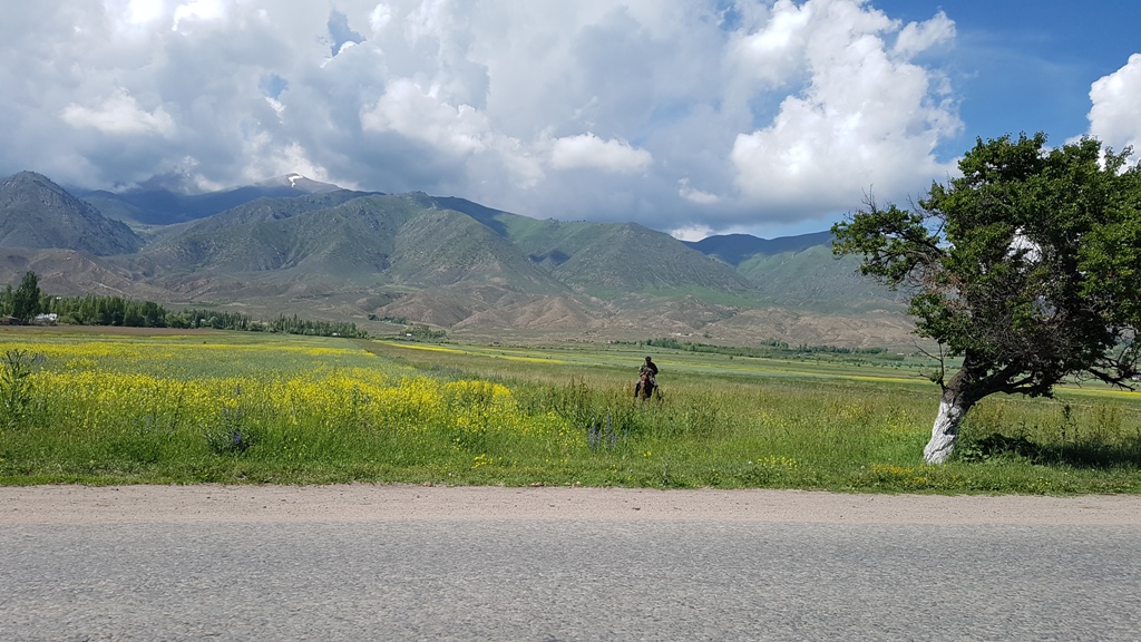 Nasveti_za_potovanje_v_Kirgizijo_-_Tips_for_traveling_to_Kyrgyzstan_2.jpg