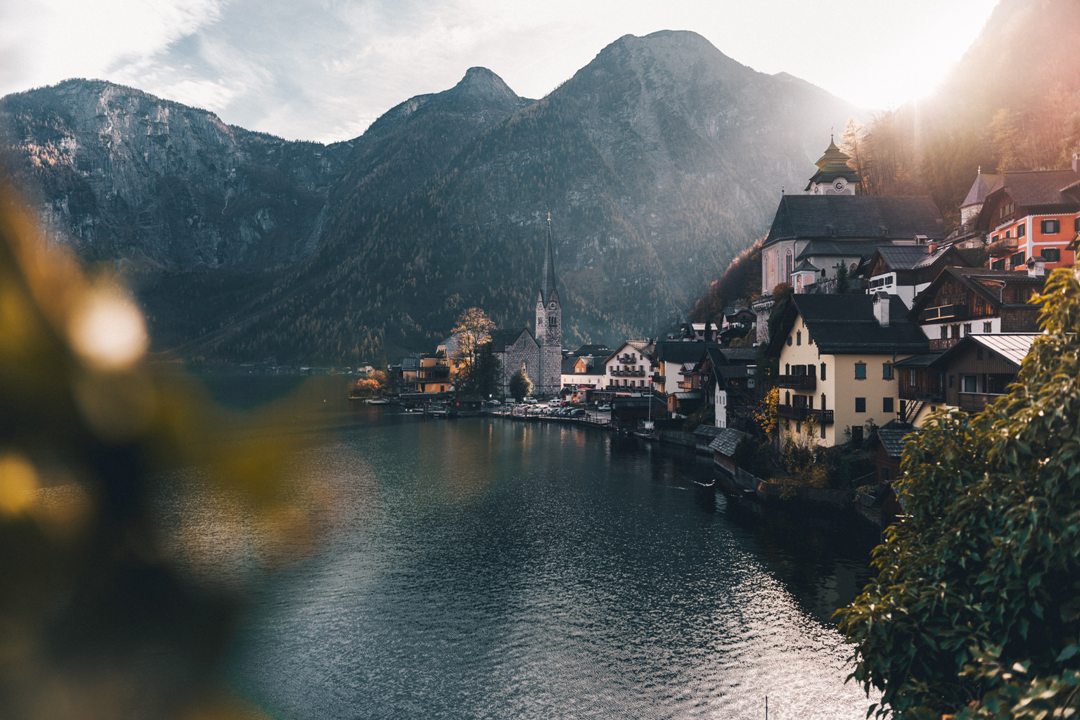 Izlet_v_Hallstatt_-_Trip_to_Hallstatt_-_Photo_by_Sorasak_on_Unsplash.jpg
