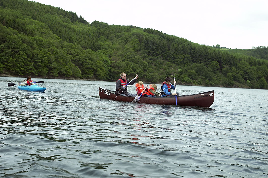 Youth_hostel_Lultzhausen_3.jpg