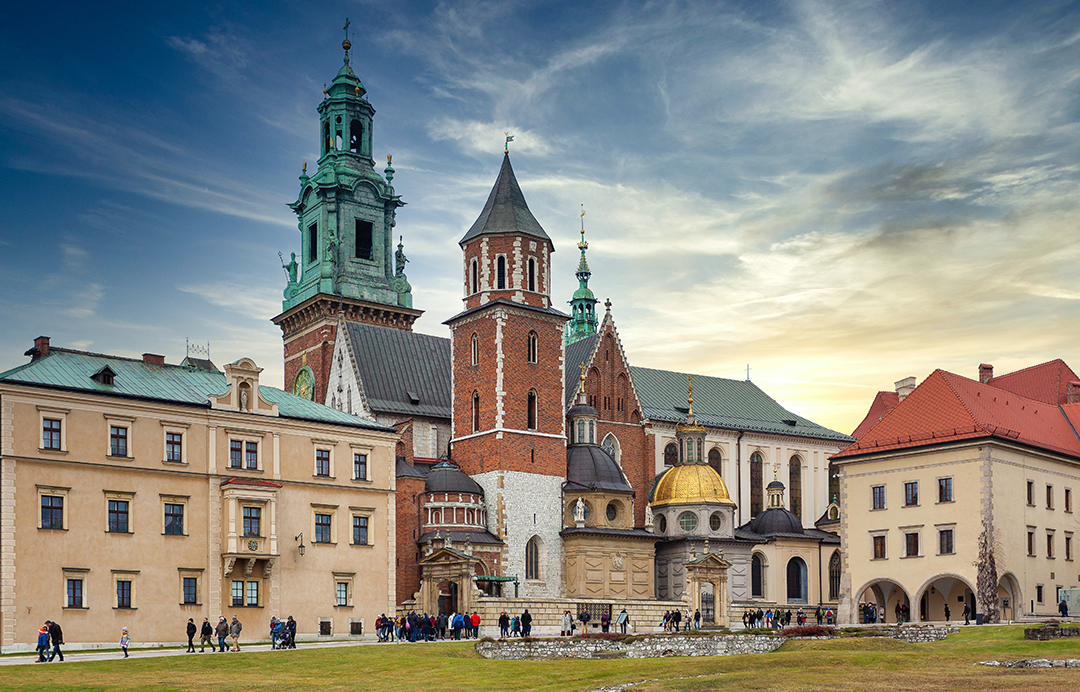 Popotniski_nasveti_za_Krakov_-_Travel_tips_for_Krakow_-_Photo_by_Robert_Stokoe_from_Pexels.jpg