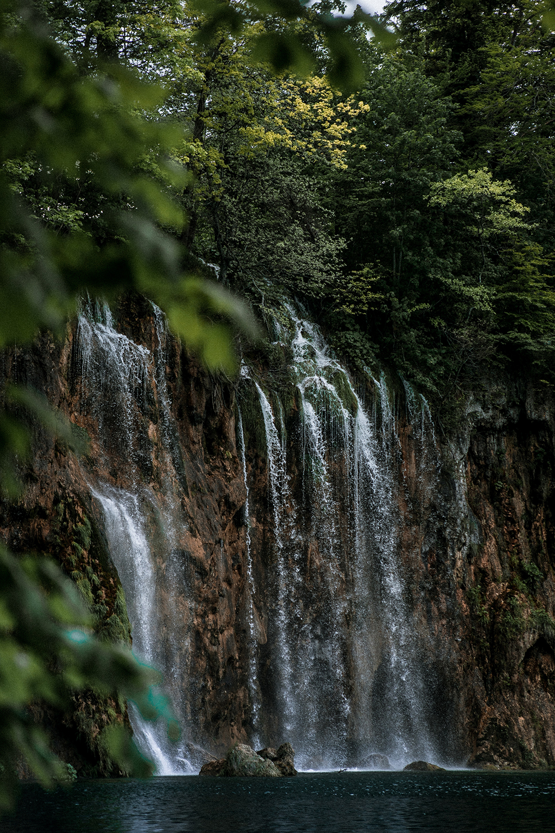 Plitvicka_jezera_-_Plitvice_Lakes_-_Photo_by_Rachel_Claire_from_Pexels.jpg