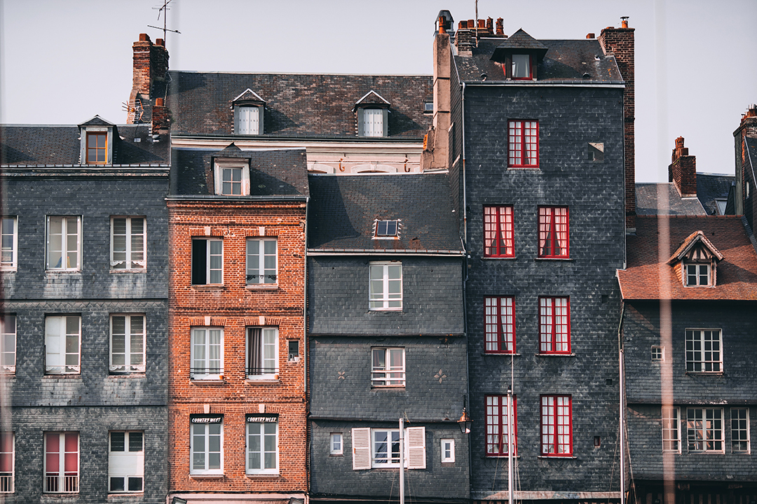 01_Photo_by_Maria_Orlova_on_Pexels_-_Izlet_v_Francijo_-_Trip_to_France.jpg