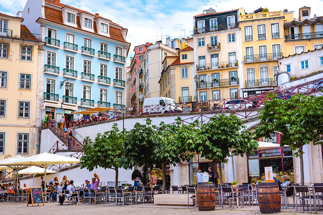 02_Attractions_of_Lisbon_-_Znamenitosti_Lizbone_-_Photo_by_Paulo_Evangelista_on_Unsplash.jpg