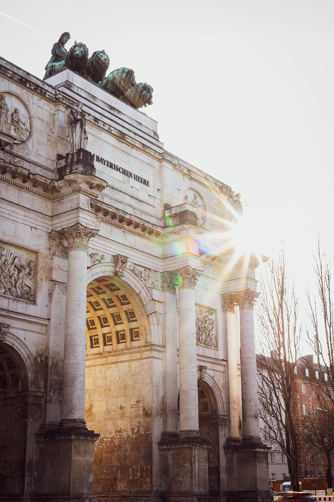 03_Znamenitosti_Munchna_-_Sights_of_Munich_-_Photo_by_Tim_Hufner_on_Unsplash.jpg