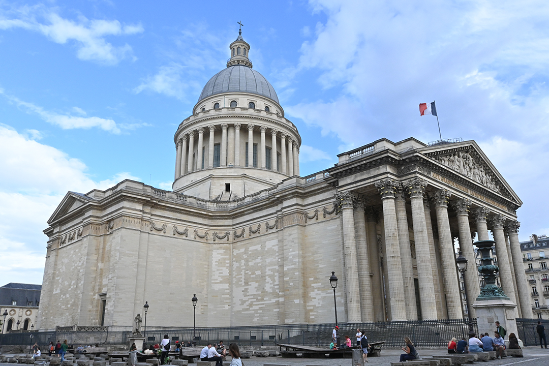 Turisticne_atrakcije_Pariza_-_Tourist_attractions_of_Paris_1.JPG