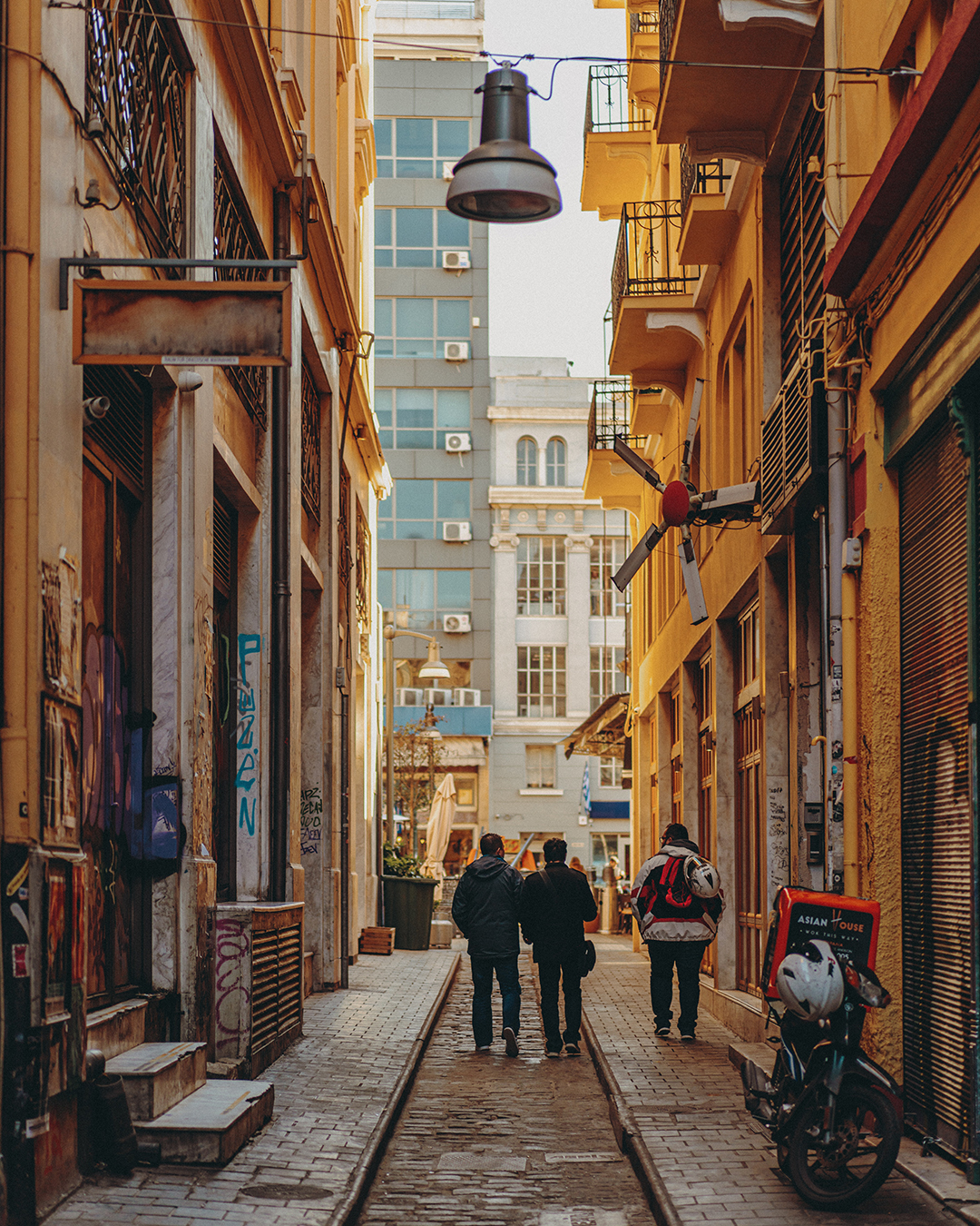 05_Znamenitosti_Soluna_-_Sights_of_Thessaloniki__-_Photo_by_Jim_Makos_on_Unsplash_1.jpg