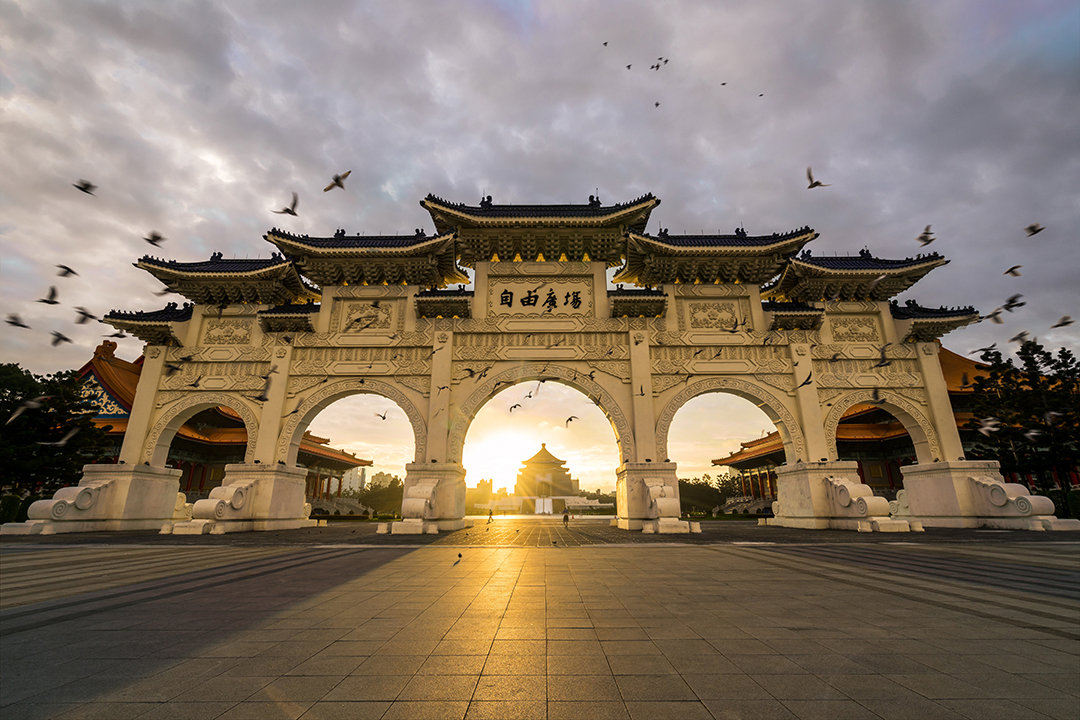 04_10_najbolj_iskanih_znamenitosti_-_10_most_searched_sights_-_National_Chiang_Kai-shek_Memorial_Hall_-_Envato.jpg