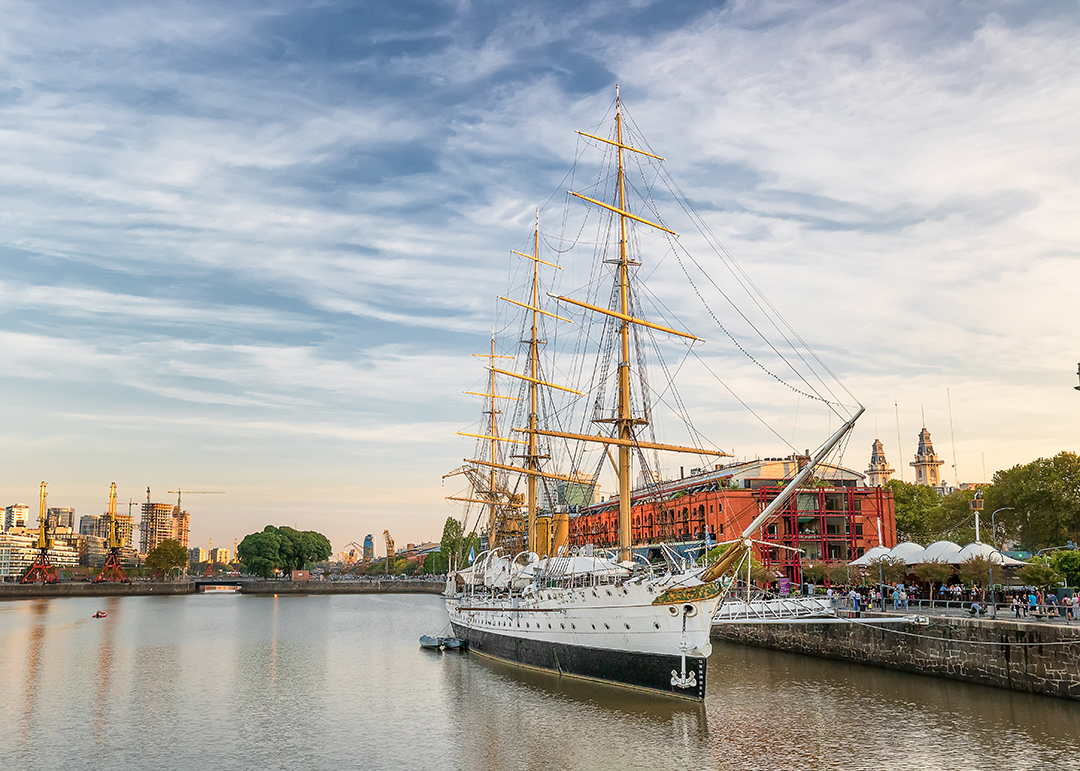 05_Popotniski_nasveti_za_Buenos_Aires_-_Travel_tips_for_Buenos_Aires_-_Envato.jpg