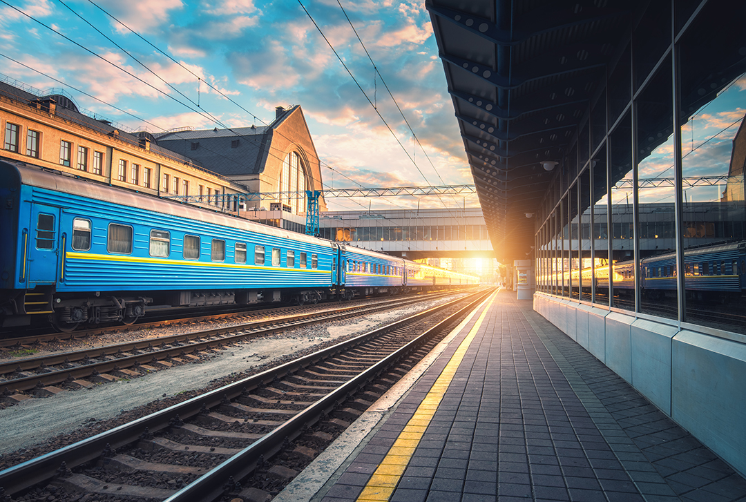 03_Odlicni_potovalni_nasveti_za_poceni_potovanja_-_Great_travel_tips_for_cheap_trips_-_Envato.jpg