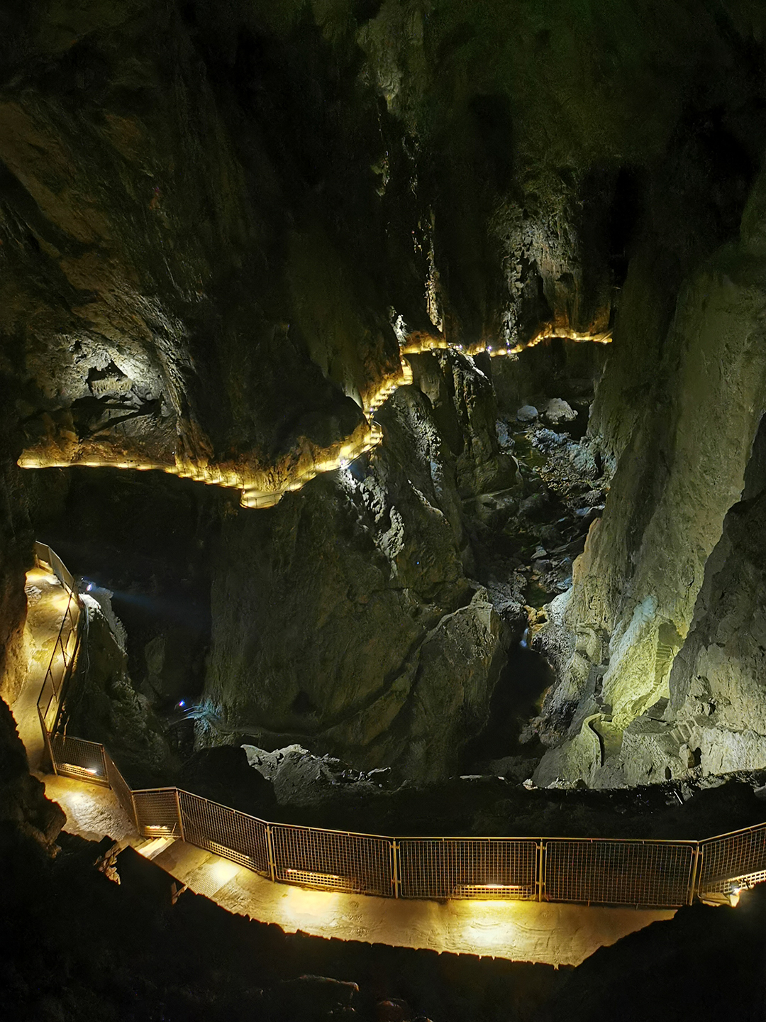 Skocjanske_jame_-_Skocjan_Caves_11.jpg