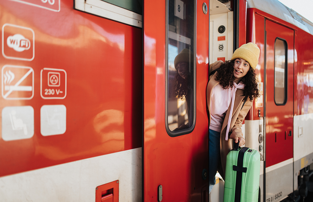 05_Potovanje_v_Belgijsko_mesto_Antwerpen_-_Travel_to_the_Belgian_city_of_Antwerp_-_ENVATO.jpg