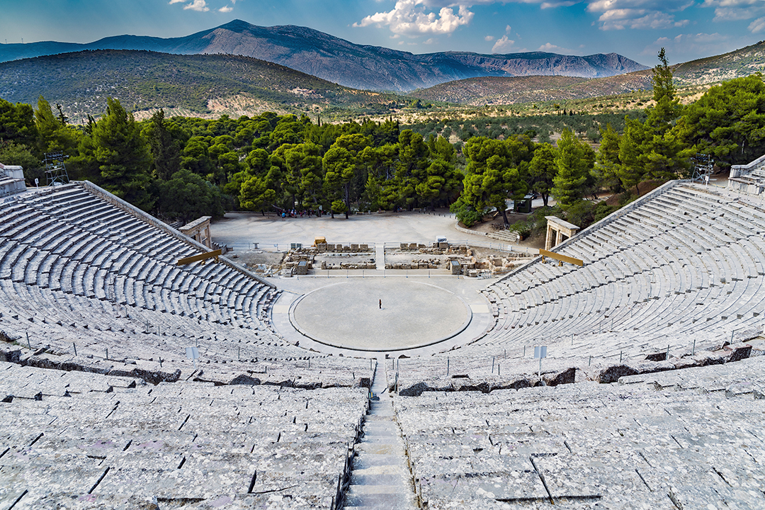 03_Znamenitosti_na_Peloponezu_-_Sights_in_the_Peloponnese_-_ENVATO.jpg