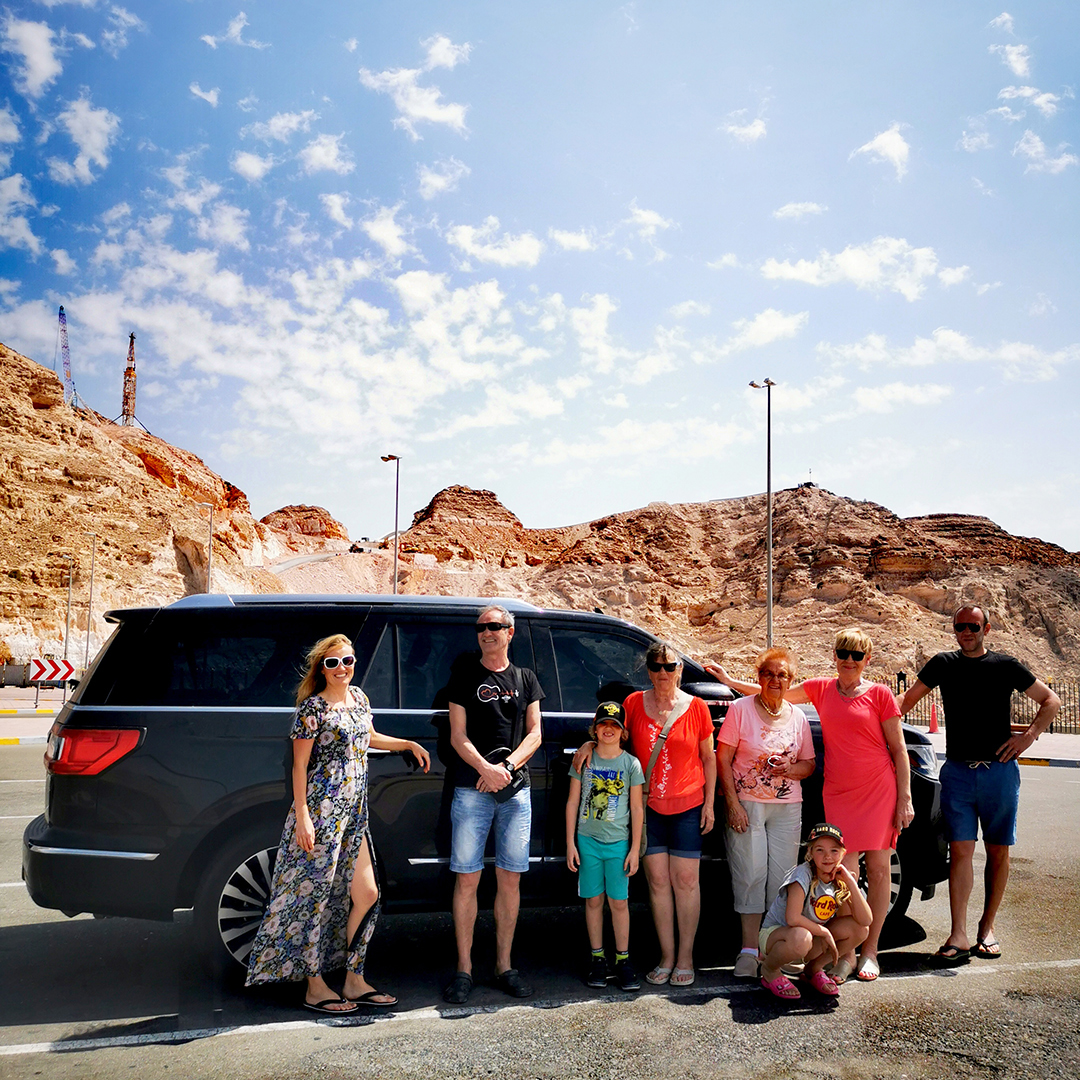 01_Potovanje_v_Zdruzene_arabske_emirate_Trip_to_the_United_Arab_Emirates.jpg