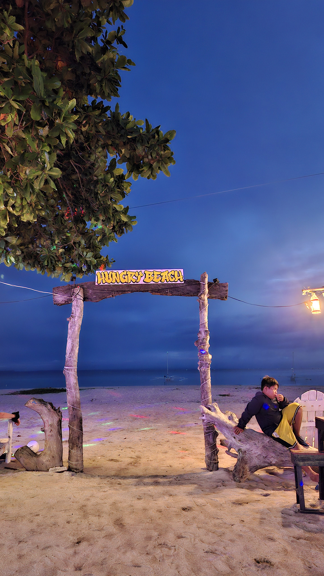 Filipinske_pustolovscine_-_Philippine_Adventures_4.jpg