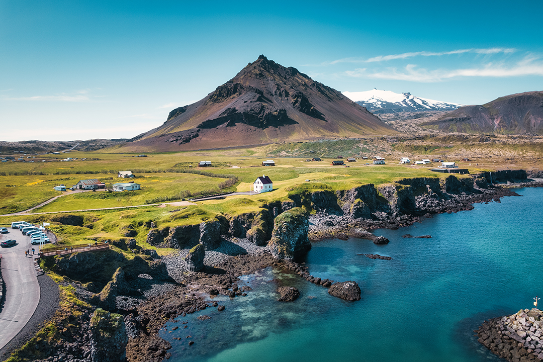 11_Islandski_trajnostni_hostli_-_Icelandic_sustainable_hostels_-_ENVATO.jpg