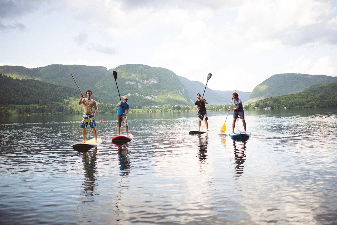 Ugodne_pocitnice_v_Bohinju_-_Holidays_in_Bohinj_-_Hostel_pod_Voglom_1_-_400x400.jpg