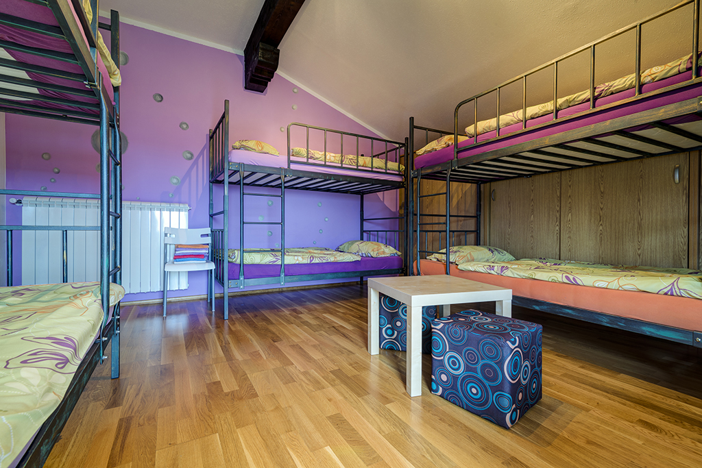 Hostel_na_Kozini_-_Ociski_Raj_1.jpg