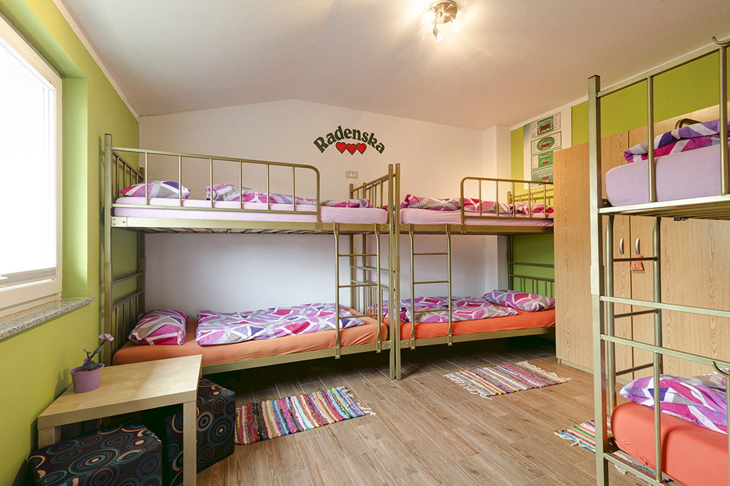 Hostel_na_Kozini_-_Ociski_Raj_11.jpg