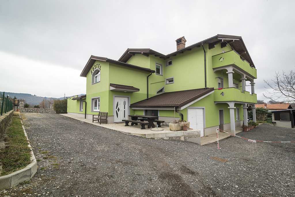 Hostel_na_Kozini_-_Ociski_Raj_14.jpg