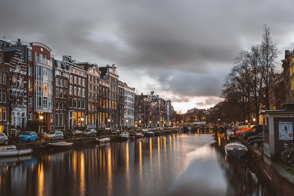 Amsterdam_Netherlands_-_Photo_by_Azhar_J_on_Unsplash.jpg